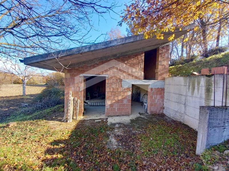 Casa Indipendente in Vendita a Mirabello Sannitico, 45'000€, 100 m²