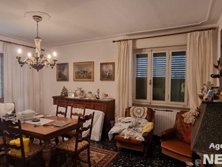 Casa Indipendente in Vendita a Pisa, 530'000€, 300 m², con Box