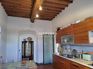 Bilocale in Vendita a Pisa, 150'000€, 52 m²