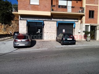 Negozio in Affitto a Veroli, 750€, 100 m²