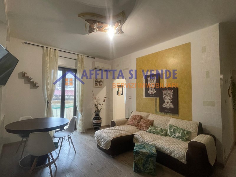 Trilocale in Vendita a Siracusa, 85'000&euro;, 65 m², arredato