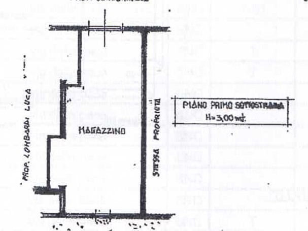 Capannone in Vendita a Castelnuovo Magra, 45'000€, 78 m²