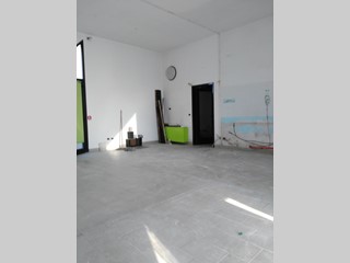 Immobile commerciale in Affitto a Riccione, 150'000€, 53 m²