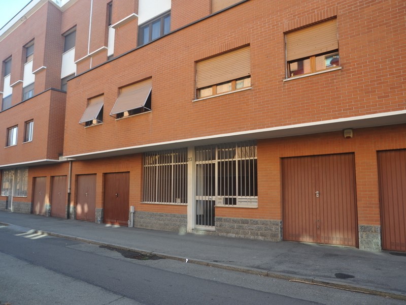 Appartamento in Vendita a Venaria Reale, 319'000€, 162 m², con Box