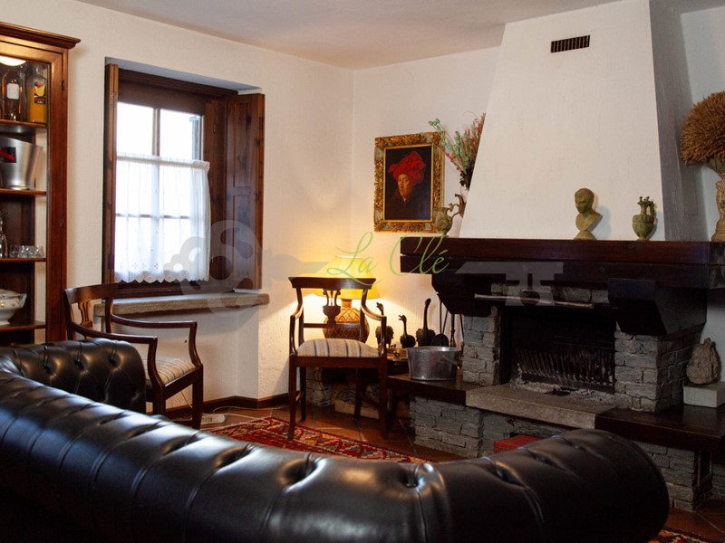 Quadrilocale in Vendita a Morgex, 315'000&euro;, 85 m², arredato, con Box