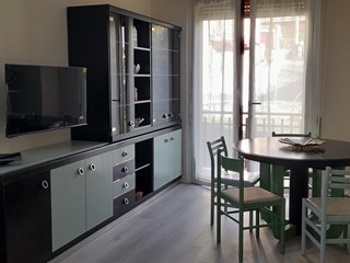 Quadrilocale in Affitto a Esino Lario, zona SUP, 550€, 80 MQ, arredato