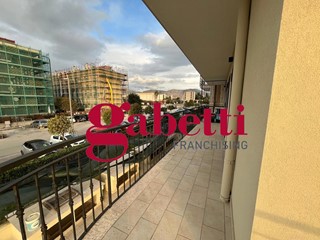 Trilocale in Vendita a San Nicola la Strada, 140'000€, 85 m²