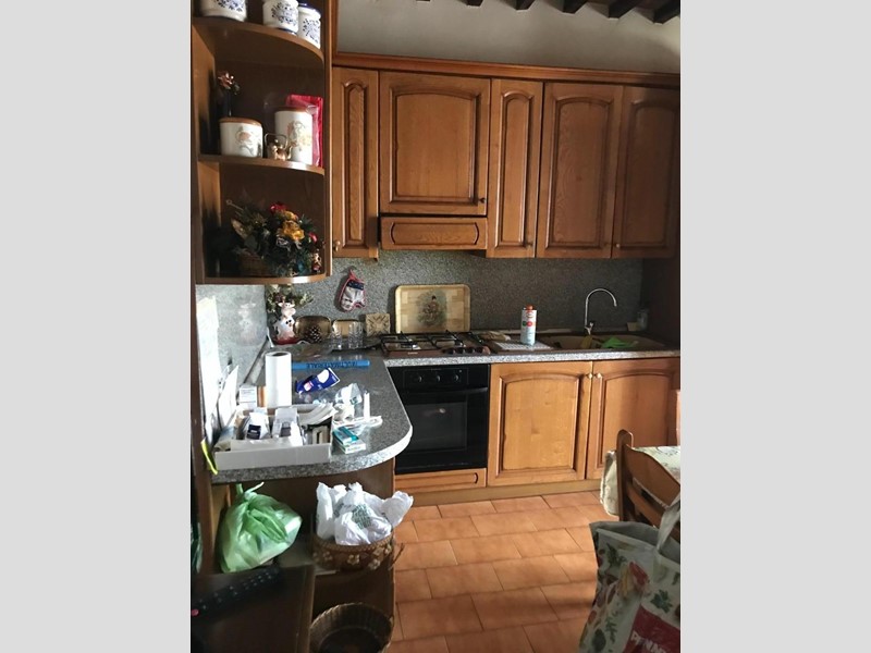 Quadrilocale in Vendita a Empoli, zona Fontanella, 129'000€, 100 m²