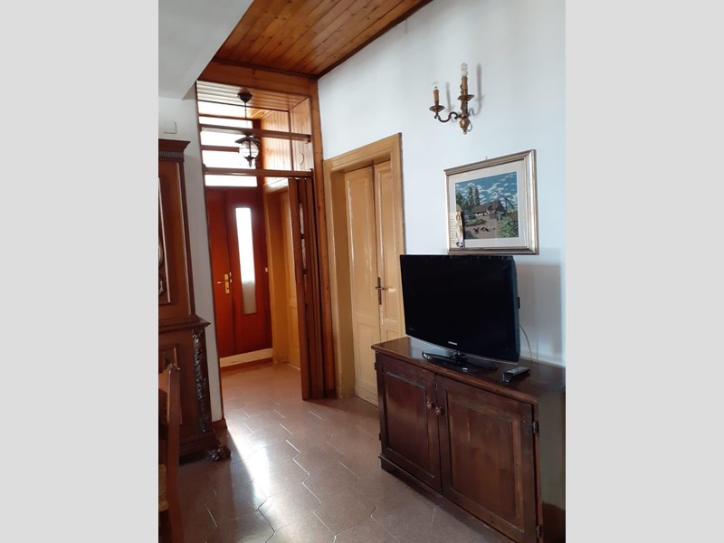 Appartamento in Affitto a Licciana Nardi, zona Monti, 1'100€, 100 m², arredato