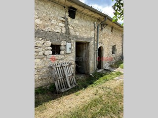 Casale in Vendita a Pescasseroli, 16'000&euro;, 50 m²
