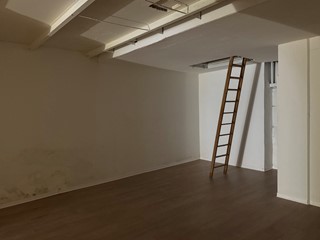 Negozio in Affitto a Bari, 2'500&euro;, 85 m²