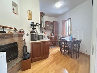 Quadrilocale in Vendita a Jesi, 118'000€, 80 m²