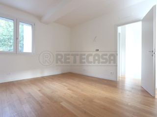 Casa Semi Indipendente in Vendita a Vicenza, 300'000€, 102 m²