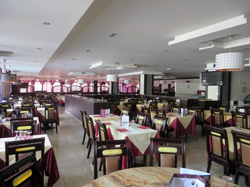 Immobile commerciale in Vendita a Padova, zona STANGA, 795'000€, 850 m², con Box