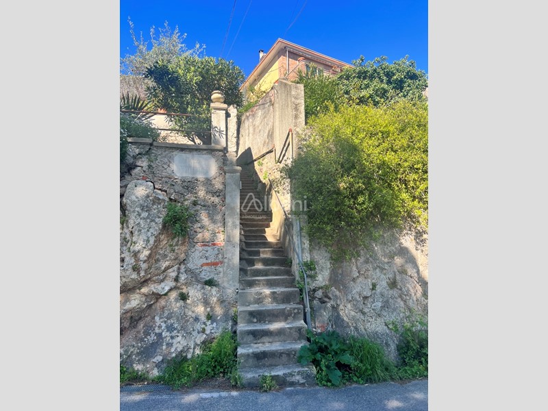 Casa Indipendente in Vendita a Lerici, 1'200'000&euro;, 140 m², arredato