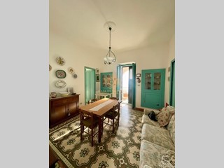 Villa in Vendita a Castro in Puglia, 480'000€, 205 m²