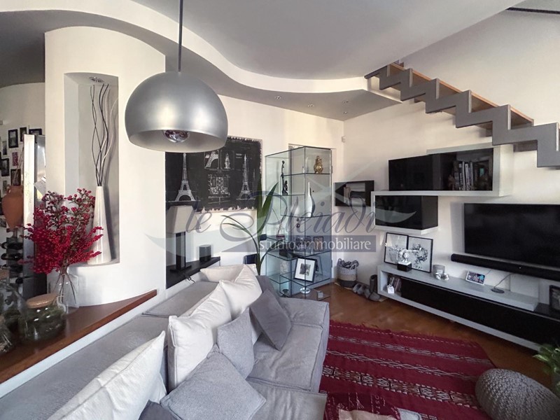 Trilocale in Vendita a Livorno, 198'000€, 90 m², con Box