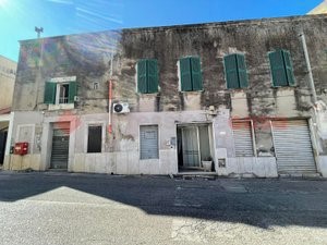 Negozio in Vendita a Terracina, 49'000€, 49 m²