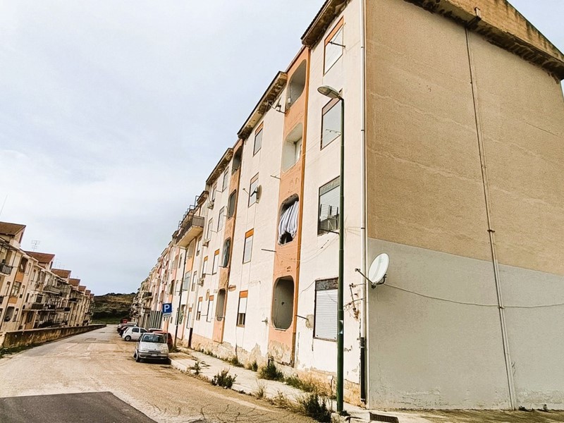 Trilocale in Vendita a Agrigento, 45'000€, 89 m²