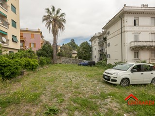 Box in Vendita a Genova, 13'000€, 12 m²