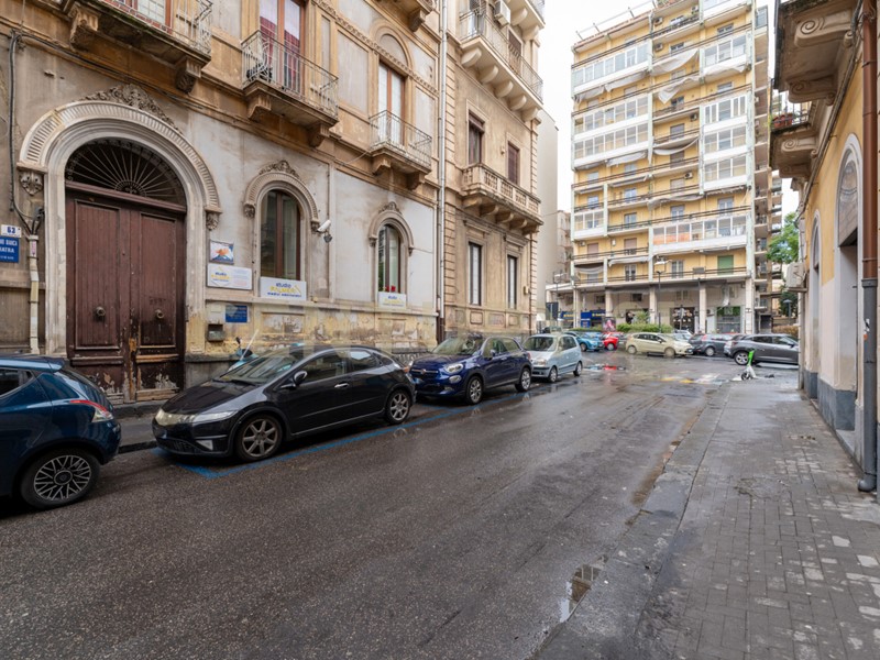 Quadrilocale in Vendita a Catania, 155'000€, 91 m²