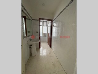 Negozio in Vendita a Minturno, 48'000€, 25 m²