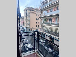Bilocale in Vendita a Roma, 250'000€, 60 m²