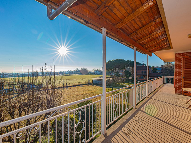 Villa in Vendita a Caselette, 308'000€, 340 m²