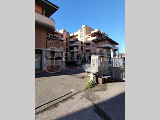 Box in Affitto a Aprilia, 19 m²