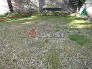 Casa Indipendente in Vendita a Vicchio, 325'000€, 250 m²