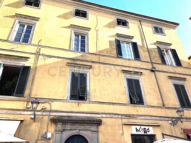 Quadrilocale in Vendita a Lucca, 348'000€, 130 m²