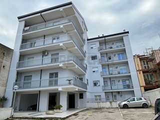 Quadrilocale in Vendita a San Nicola la Strada, 158'000€, 100 m²