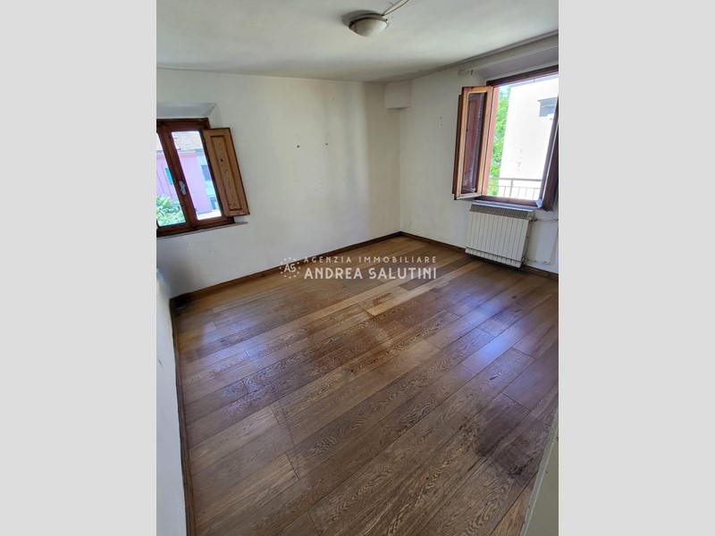 Trilocale in Vendita a Ponsacco, 65'000€, 55 m², arredato