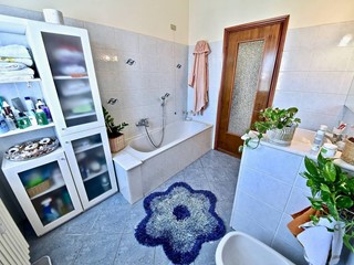 Trilocale in Vendita a Senago, 193'000€, 105 m²