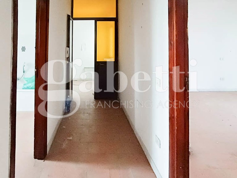 Villa bifamiliare in Vendita a Giugliano in Campania, 225'000€, 180 m²