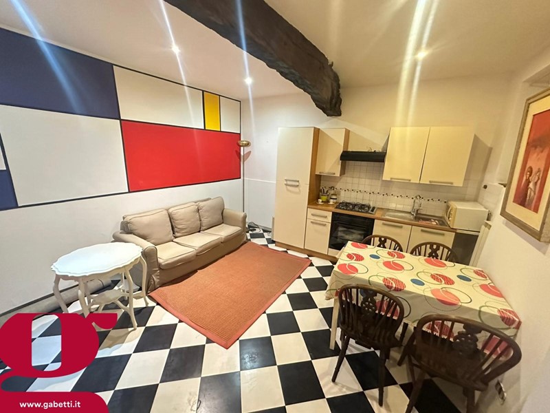 Bilocale in Vendita a Imperia, 58'000€, 37 m², arredato