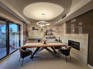 Appartamento in Vendita a Grisolia, 229'000€, 169 m²