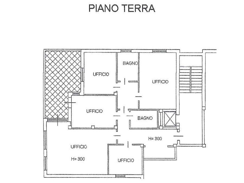 Ufficio in Affitto a Parma, 1'300€, 130 m²