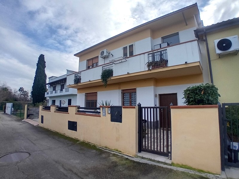 Appartamento in Vendita a Manoppello, 97'000€, 108 m²