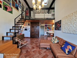 Appartamento in Vendita a Città di Castello, zona Semicentrale, 195'000€, 150 m², con Box