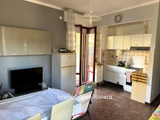 Bilocale in Vendita a Santo Stefano al Mare, 175'000€, 70 m², arredato