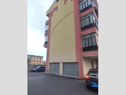 Bilocale in Vendita a Messina, 85'000€, 67 m²