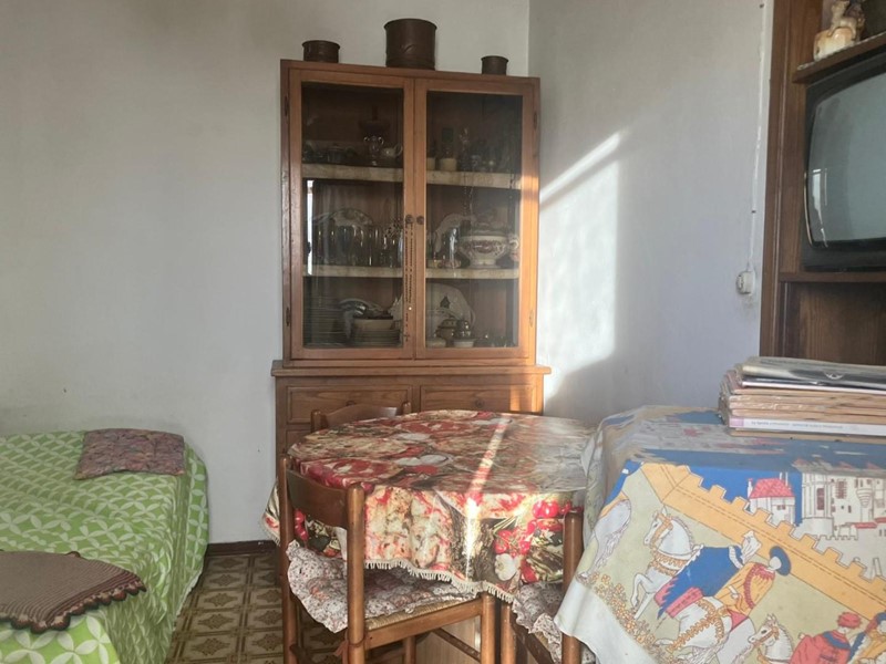 Casa Indipendente in Vendita a Castelnuovo Magra, zona Molicciara, 119'000€, 150 m², con Box