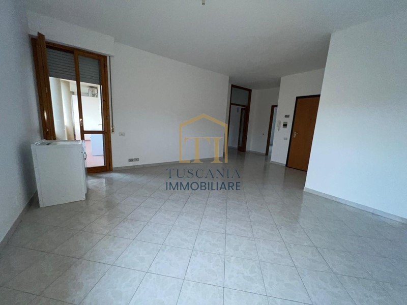 Quadrilocale in Vendita a Castelfiorentino, 190'000€, 90 m², con Box