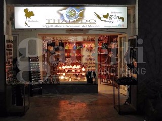 Negozio in Vendita a Sessa Aurunca, 70'000€, 25 m²