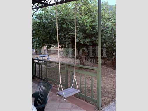 Villa in Vendita a Sessa Aurunca, 65'000€, 80 m², arredato