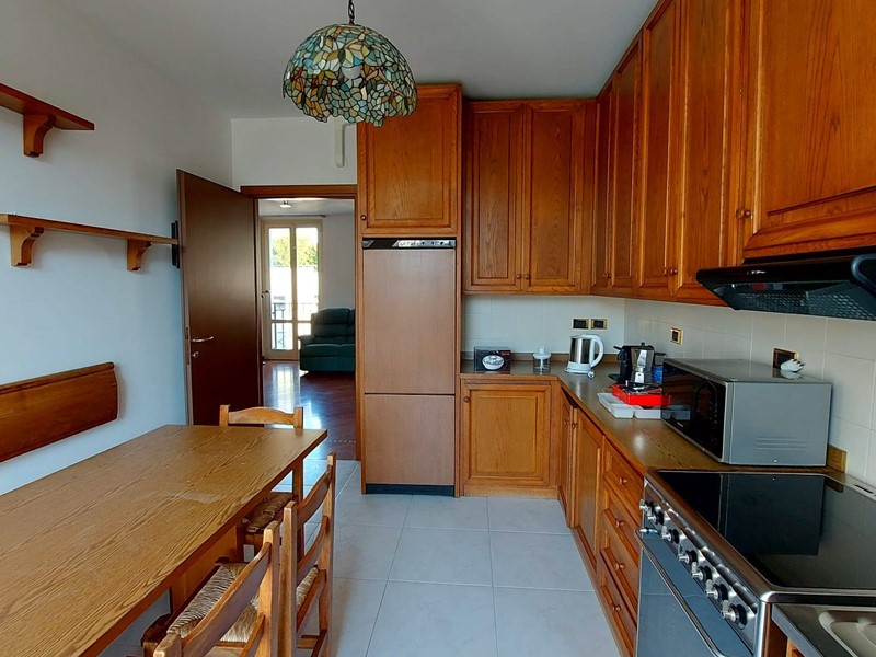 Quadrilocale in Affitto a Bergamo, zona Longuelo, 1'400€, 130 m²