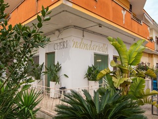 Negozio in Vendita a Novoli, 78'000€, 90 m²