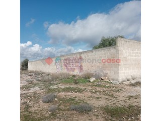 Terreno agricolo in Vendita a Grottaglie, 27'000€, 1420 m²