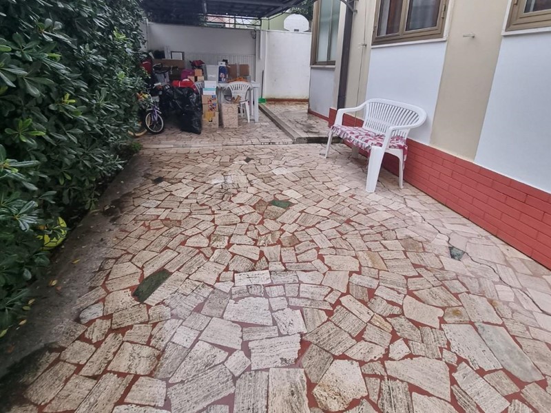 Villa bifamiliare in Vendita a Viareggio, 415'000€, 120 m²